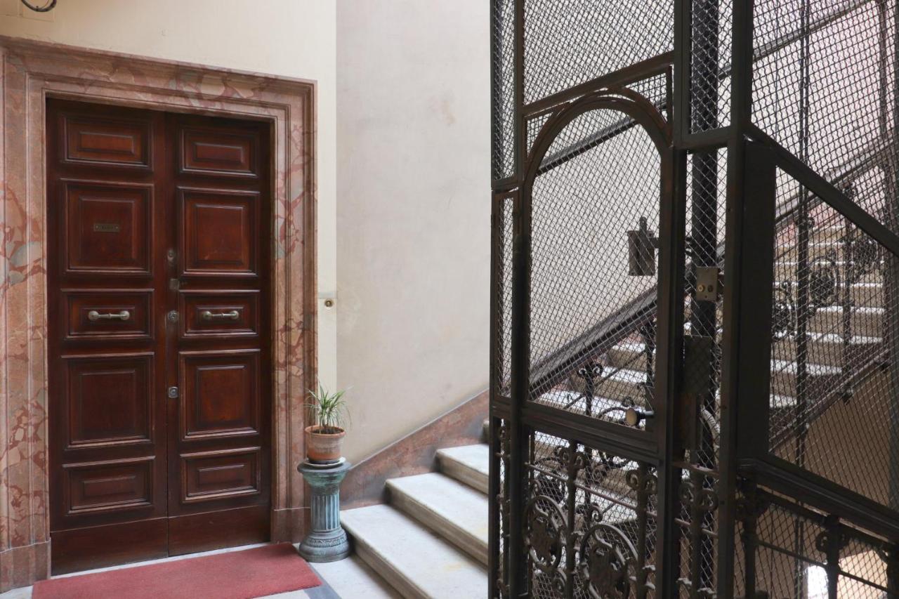 Trevi Grand Blu Suite B&B Řím Exteriér fotografie